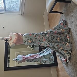 Size 4 blush and aqua two piece prom dress by Sherri Hill NWT